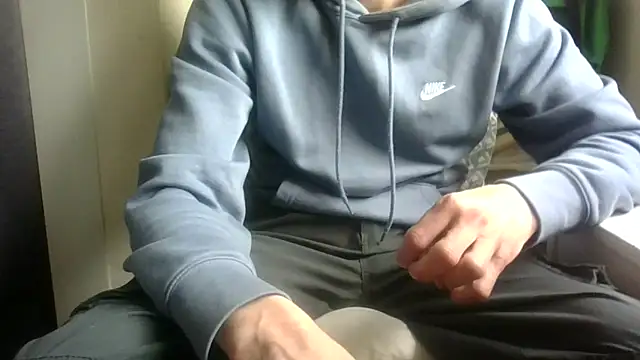 juju78jujuu online show from April 10, 3:41 pm