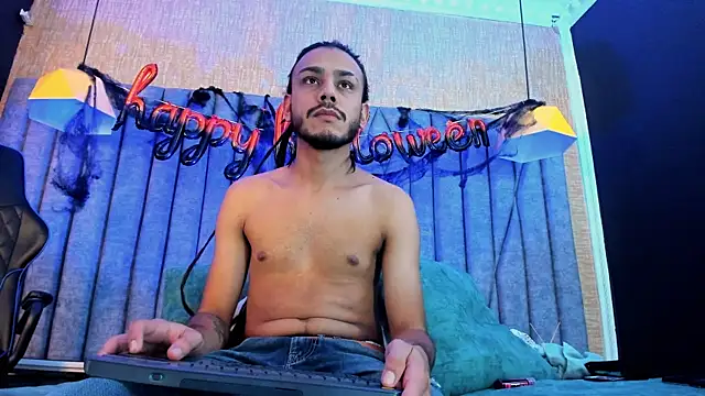 Boss Domiinator online show from October 30, 4:14 am