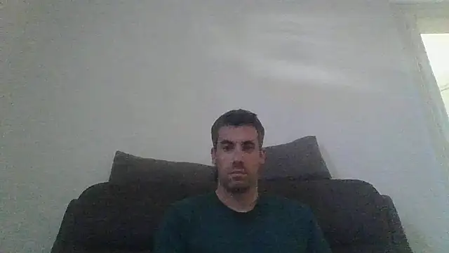 JulioIsHere4you online show from May 22, 8:52 am
