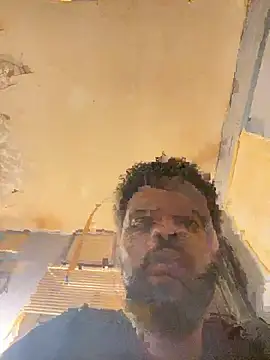 MRFreakBoi online show from October 12, 5:34 am