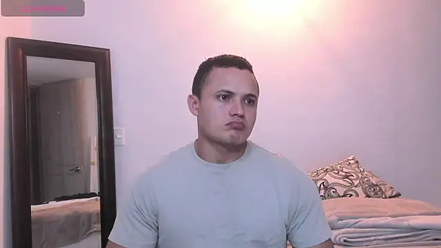 KingLevi01 online show from September 21, 2:33 am