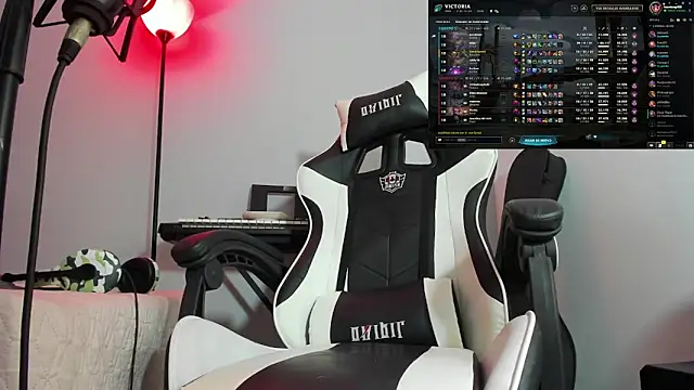 dereck karter online show from December 12, 5:20 am