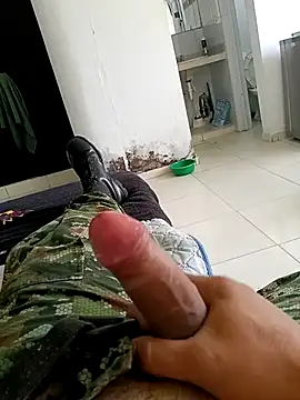 alejos81 online show from March 11, 3:30 pm