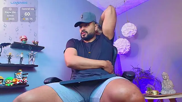 Snapshot of Gael_Meneses chatting on September 19, 11:10 am Gael Meneses online show from September 19, 11:10 am