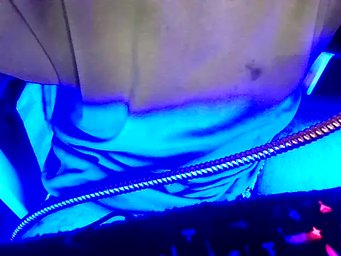 THEDICKBOY17 online show from September 22, 8:52 pm