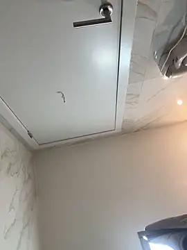 dgzzzkskks online show from September 9, 8:36 am