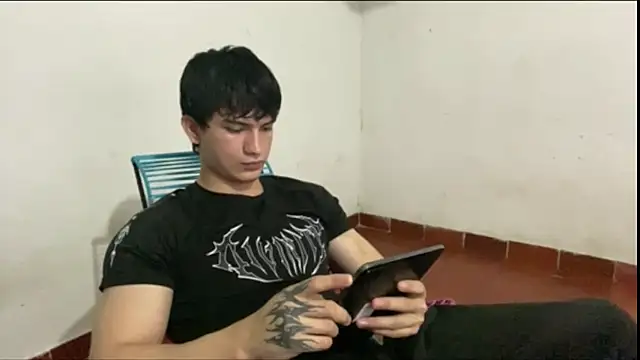 ErickWalton online show from September 20, 6:24 am