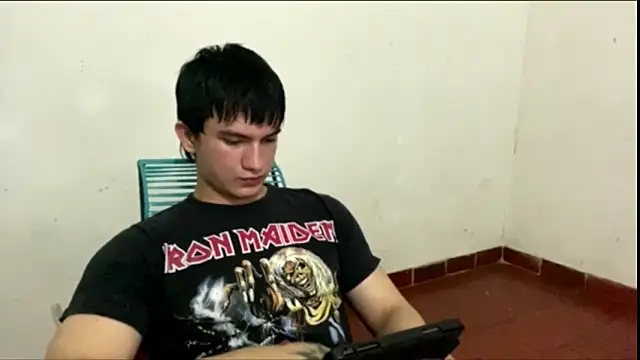 ErickWalton online show from October 7, 5:11 am