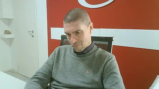 max79ve31 online show from January 12, 12:31 pm