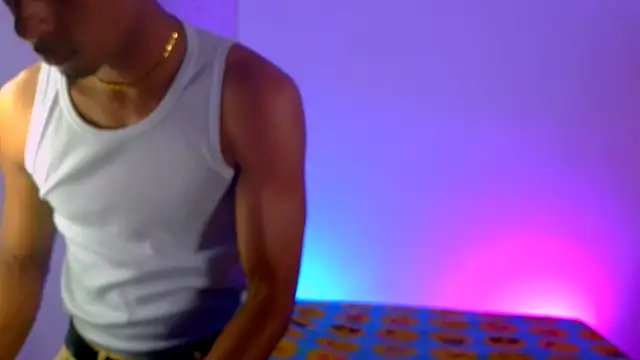 lorian vikel online show from March 7, 3:04 am