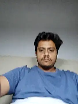 Snapshot of eyepach96 chatting on September 9, 12:43 am eyepach96 online show from September 9, 12:43 am