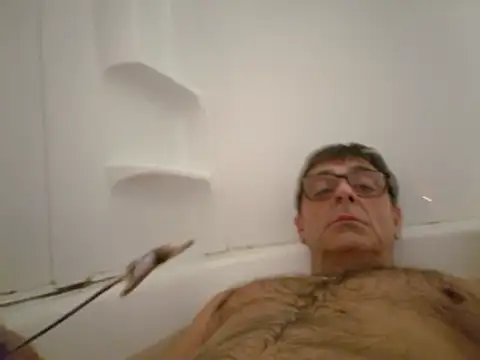 Mickelangello75 online show from January 18, 6:48 am