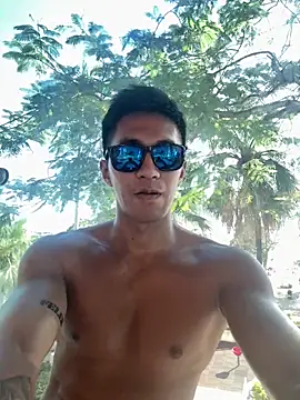 gooodboiii online show from September 14, 8:27 am