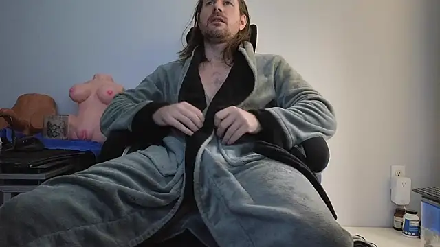 AlbinoAdonis online show from October 3, 6:02 pm