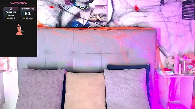 Billie Turner  online show from October 21, 4:26 am