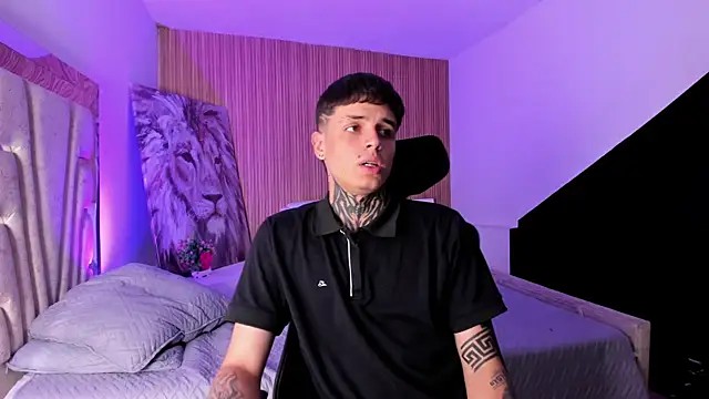 Declan-Fox online show from September 26, 4:10 am