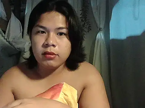 Huntrix2025 online show from February 7, 8:36 pm