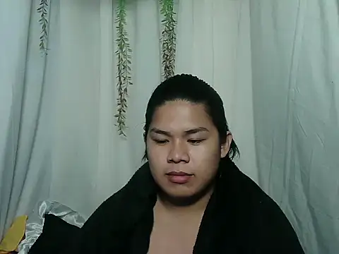 Huntrix2025 online show from February 23, 11:56 am