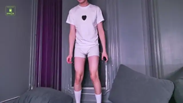 HeejinWang online show from March 4, 7:26 am