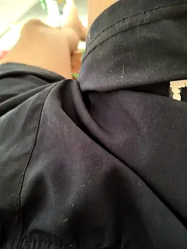 bold guy 1234 online show from September 17, 4:46 am