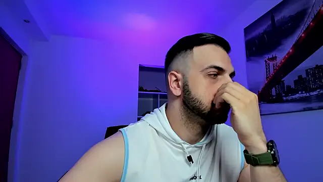 Jace Thorne online show from November 18, 5:22 am