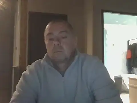 hugoboys4576 online show from November 3, 5:48 pm