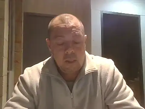 hugoboys4576 online show from November 5, 4:42 pm