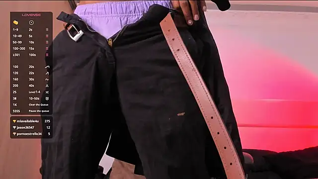 AllexJacob online show from December 13, 7:53 pm