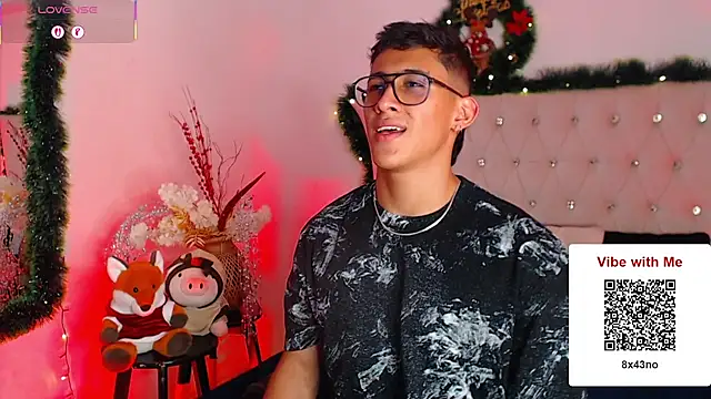 SalvadorFit online show from December 14, 8:38 pm