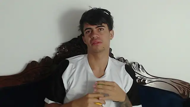 cody pipper  online show from November 5, 12:18 pm