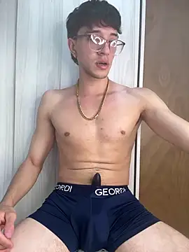 arthurdavies online show from October 25, 9:33 am