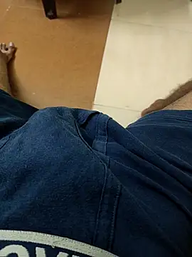 Snapshot of king_boy070 chatting on September 18, 9:11 am king boy070 online show from September 18, 9:11 am