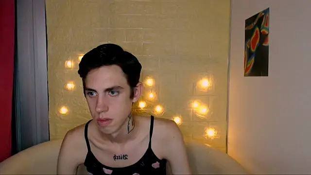 AlexNaughty14 online show from September 24, 7:51 am