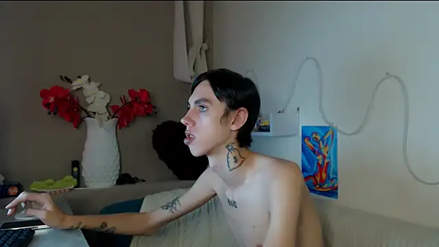 AlexNaughty14 online show from October 16, 9:50 am