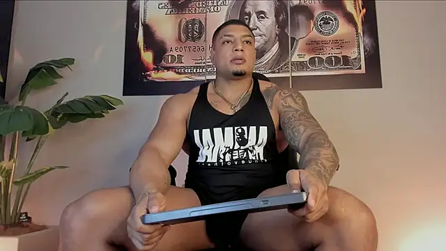 chrizmacgregor online show from February 17, 2:21 am