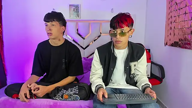 DemianSalvatore online show from March 3, 9:10 pm