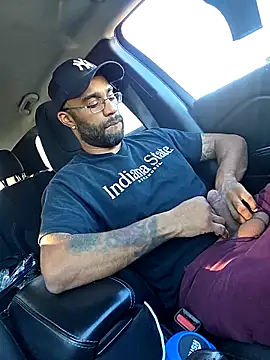 Justahungdad online show from October 9, 9:31 pm