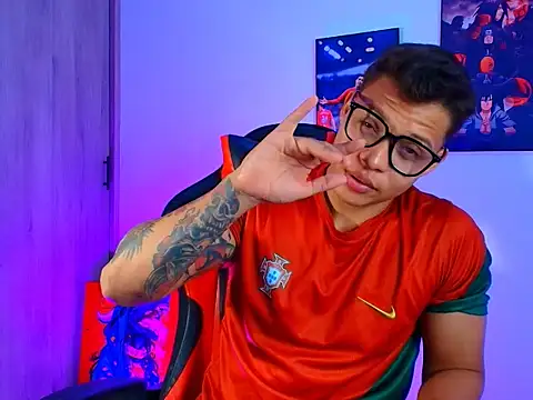 evan greey online show from October 16, 5:48 am