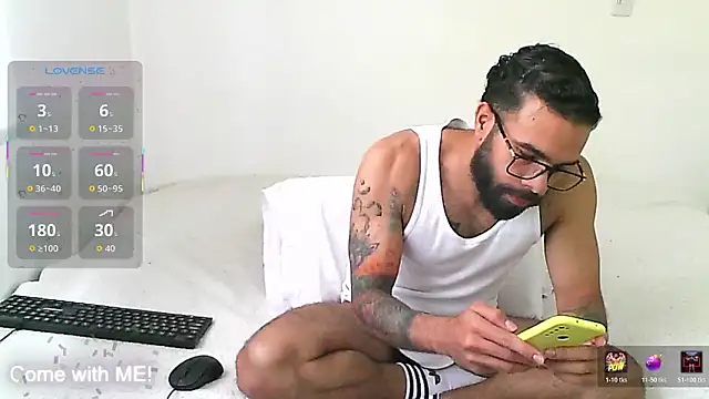 htrebor87 online show from January 15, 5:48 pm