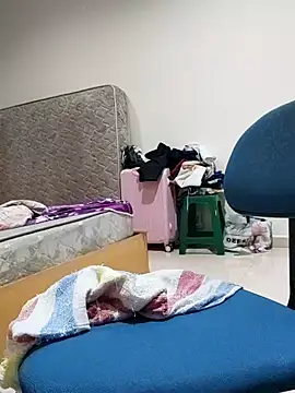 VIncent mimi online show from November 5, 4:42 pm