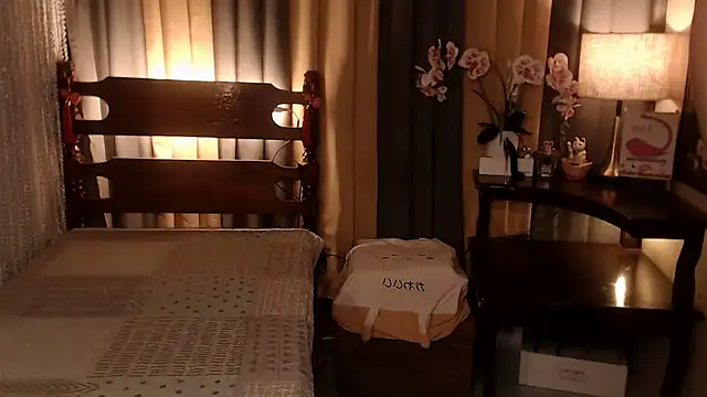 Jastine hunk online show from October 2, 5:44 am