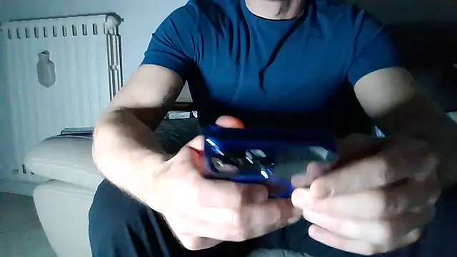 giovan2020 online show from April 1, 8:50 pm