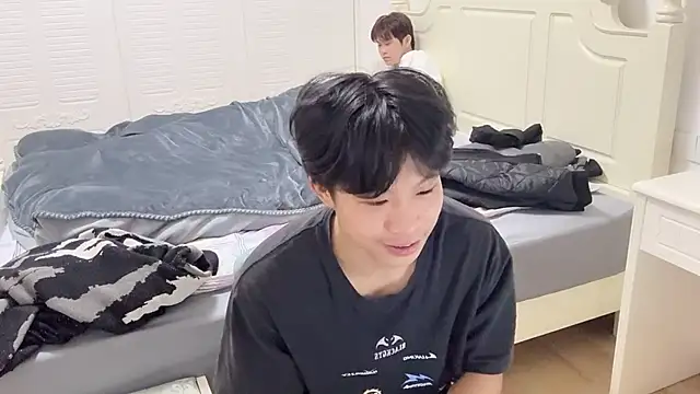 xwen2020 online show from November 28, 3:47 pm