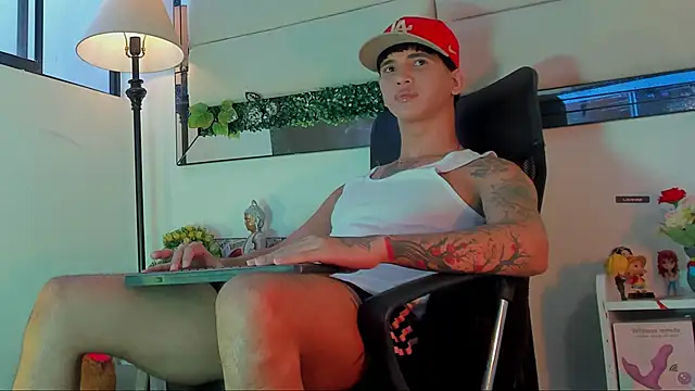 damian xxxl online show from November 15, 8:11 pm