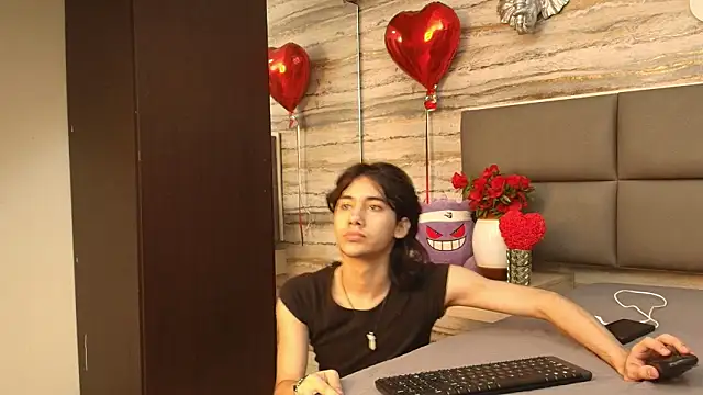 Lovers 21 online show from February 16, 3:37 am