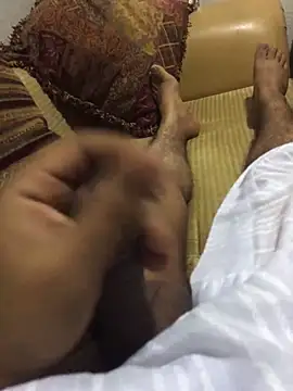 Yassesexy online show from November 19, 11:37 pm