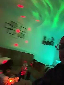 Zakmaro online show from December 17, 3:41 pm