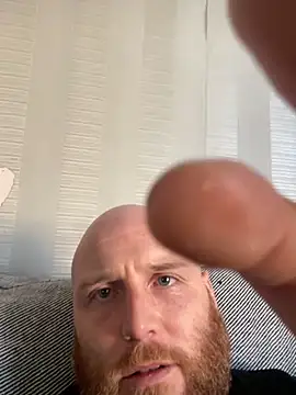 Thebald-topher online show from November 20, 9:41 am