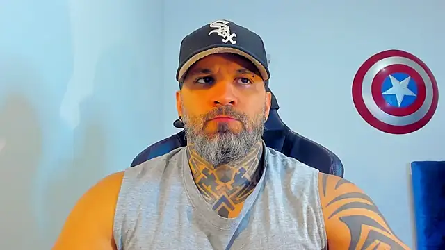 JoshRigby online show from April 13, 7:14 pm