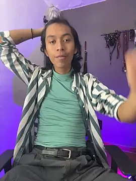 MadamLeRouge online show from November 5, 11:29 pm